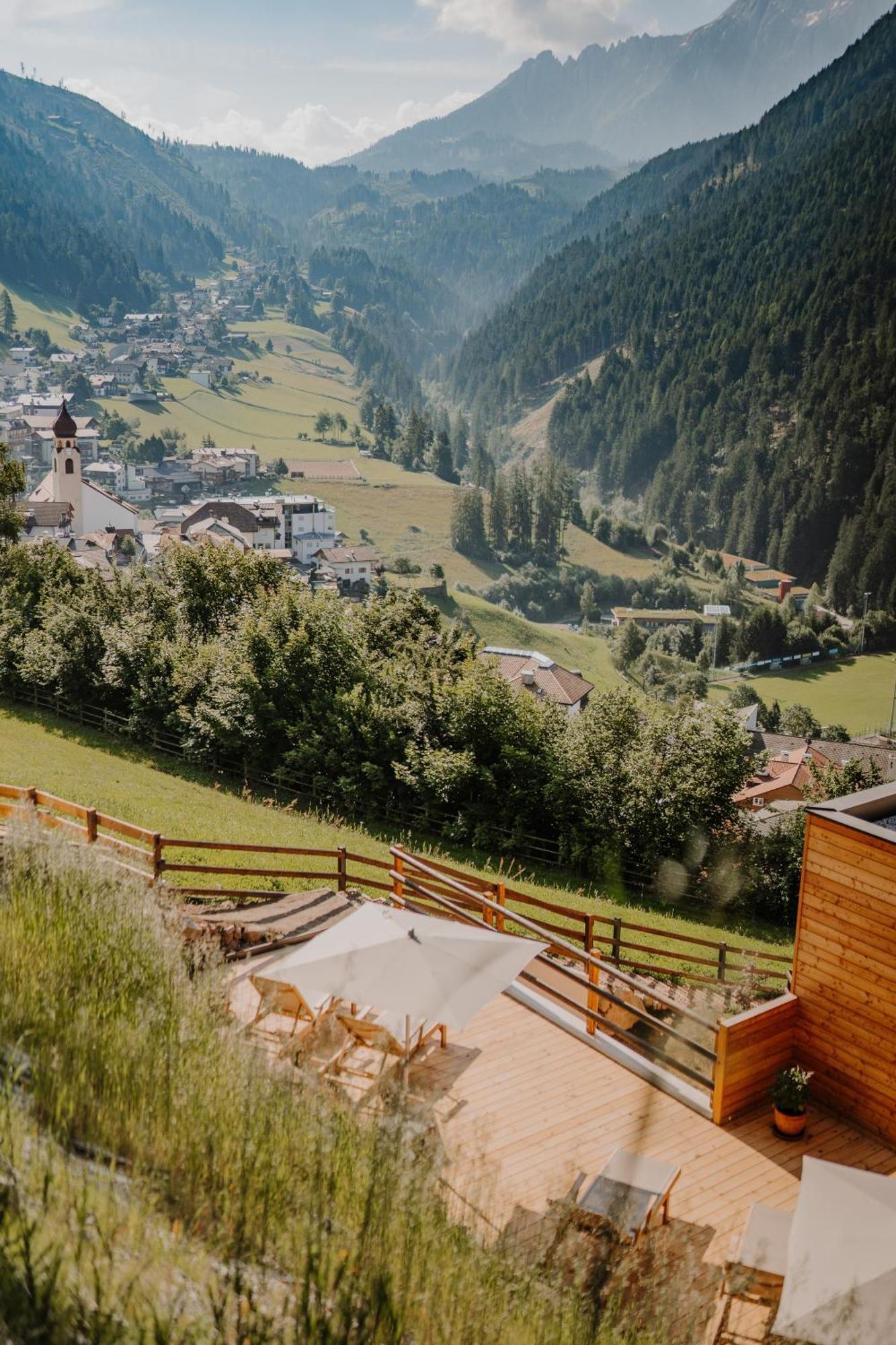 Hotel Berghaus Rosengarten ノーヴァ・レヴァンテ エクステリア 写真