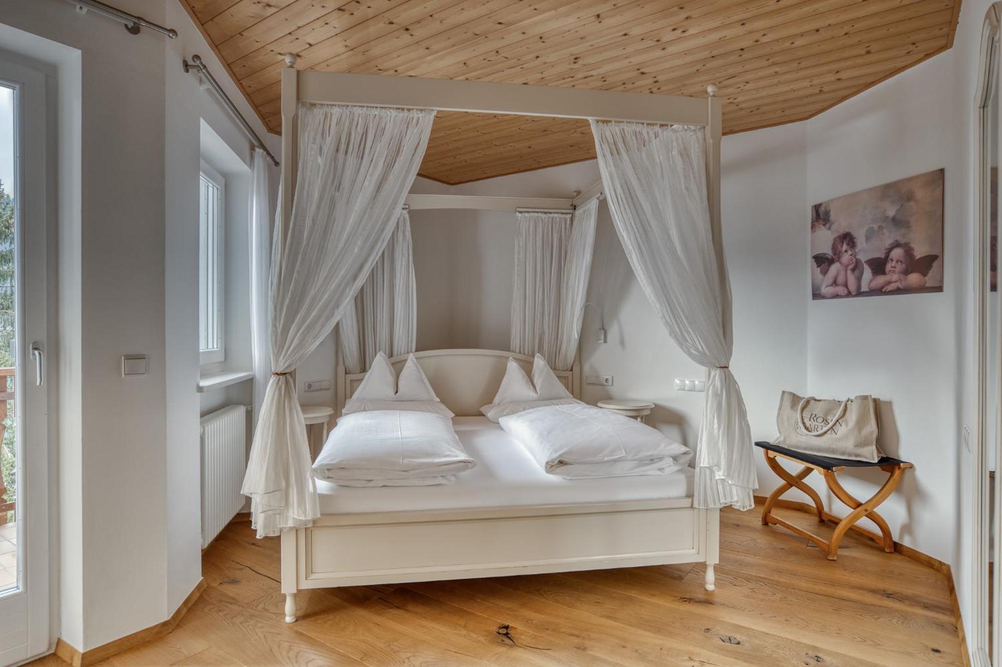 Hotel Berghaus Rosengarten ノーヴァ・レヴァンテ 部屋 写真